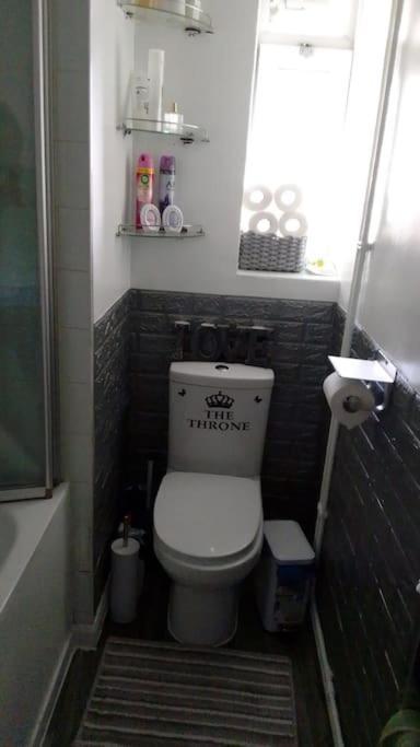 3 Bedroom Brixton Apartment London Bagian luar foto