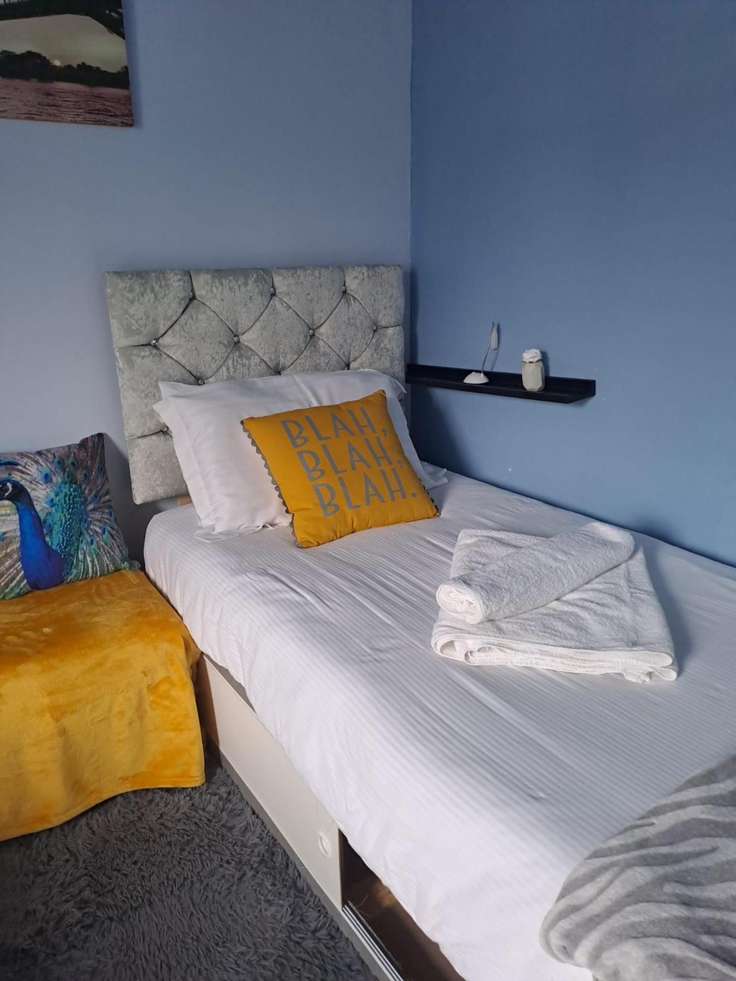3 Bedroom Brixton Apartment London Bagian luar foto